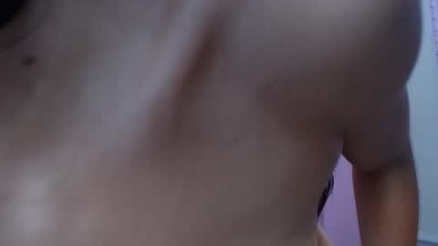Snapshot of karol_wilde chatting on 05/10/26, 12:38 K A R O L online show from 05/10/26, 12:38