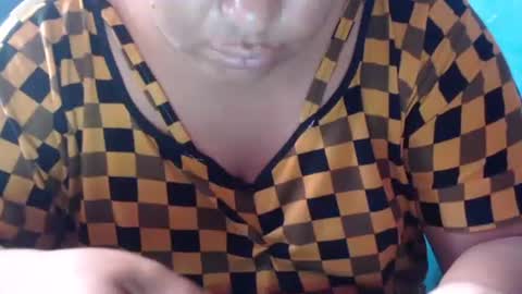 Snapshot of karolbb chatting on 01/02/25, 12:35 karolbb online show from 01/02/25, 12:35