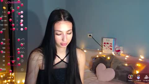 Kira online show from 11/17/25, 02:06