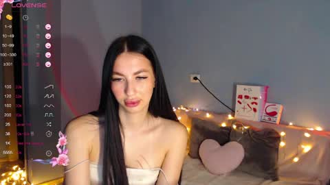 Kira online show from 03/27/26, 02:39