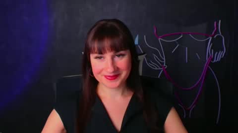 Caroline online show from 12/20/24, 12:49