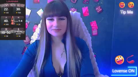 Caroline online show from 04/30/26, 05:47