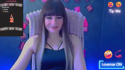 Caroline online show from 05/04/26, 05:47