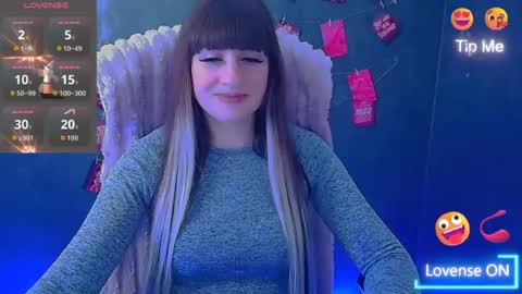 Caroline online show from 05/05/26, 05:59