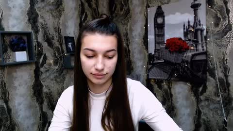 Snapshot of karolinamex_ chatting on 01/11/25, 11:23 Karolina online show from 01/11/25, 11:23
