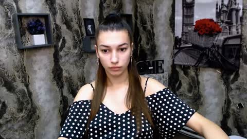 Snapshot of karolinamex_ chatting on 01/13/25, 05:55 Karolina online show from 01/13/25, 05:55