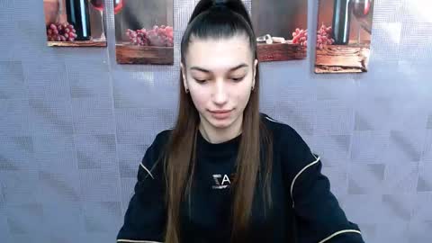 Snapshot of karolinamex_ chatting on 01/24/25, 07:19 Karolina online show from 01/24/25, 07:19