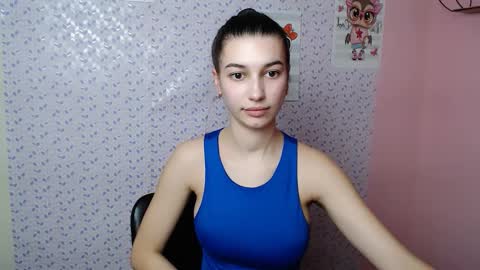 Snapshot of karolinamex_ chatting on 01/31/25, 01:34 Karolina online show from 01/31/25, 01:34