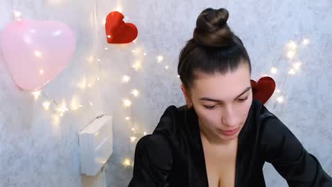 Snapshot of karolinamex_ chatting on 02/14/25, 09:56 Karolina online show from 02/14/25, 09:56