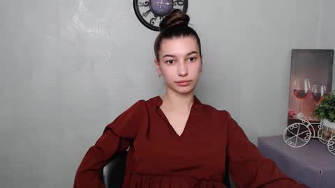 Snapshot of karolinamex_ chatting on 03/03/25, 09:55 Karolina online show from 03/03/25, 09:55