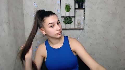 Snapshot of karolinamex_ chatting on 03/10/25, 09:53 Karolina online show from 03/10/25, 09:53