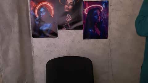 Snapshot of karolinamex_ chatting on 09/14/25, 05:28 Karolina online show from 09/14/25, 05:28