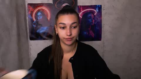 Snapshot of karolinamex_ chatting on 09/15/25, 05:07 Karolina online show from 09/15/25, 05:07