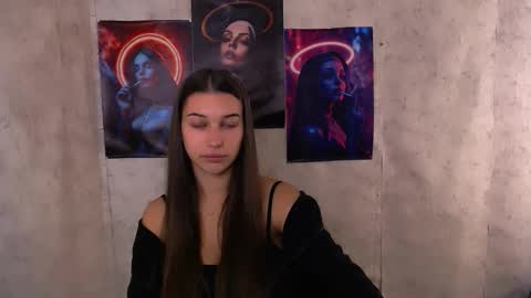 Snapshot of karolinamex_ chatting on 10/25/25, 05:48 Karolina online show from 10/25/25, 05:48