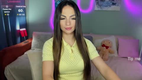 Karolina online show from 06/20/26, 07:11
