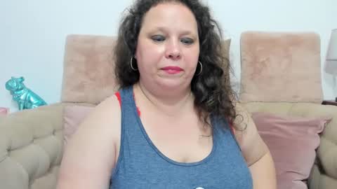 KarolineJoyy online show from 01/01/25, 10:56