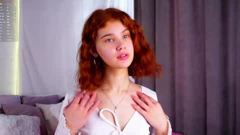Snapshot of karolinerush chatting on 06/02/26, 12:18 lina online show from 06/02/26, 12:18