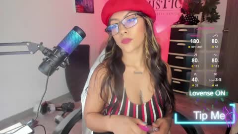 Caro online show from 04/10/26, 09:41