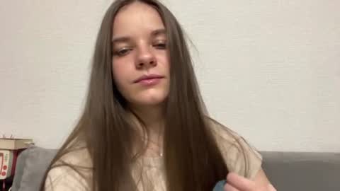 Lia online show from 06/17/26, 04:41
