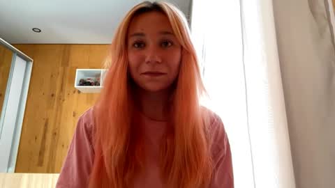 Aurora online show from 04/21/26, 02:12