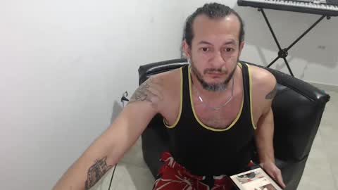 Snapshot of karu_hard chatting on 01/06/25, 06:10 Karu online show from 01/06/25, 06:10