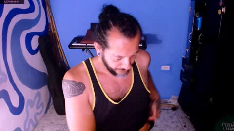 Snapshot of karu_hard chatting on 04/21/26, 12:34 Karu online show from 04/21/26, 12:34