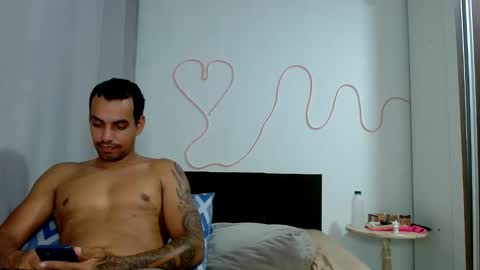 Snapshot of kasaltaradinho chatting on 04/04/26, 07:33 Tamires e Maicon online show from 04/04/26, 07:33