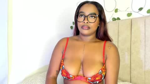 Snapshot of kaseydelvey chatting on 03/27/26, 11:15 online show from 03/27/26, 11:15