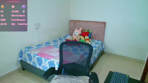 Snapshot of kassandra_0304 chatting on 04/22/26, 01:45 Kassandra online show from 04/22/26, 01:45