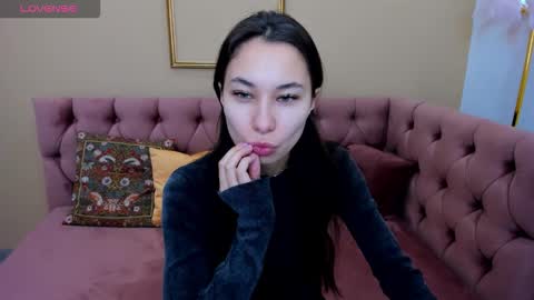 kat__cat online show from 10/20/25, 03:07