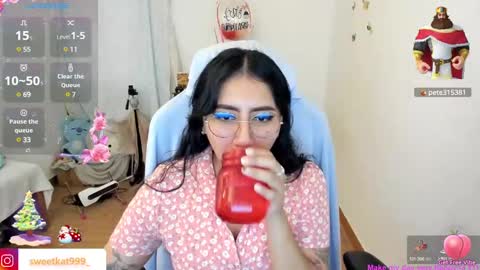 Snapshot of kat_ly_chan chatting on 12/18/24, 05:31 Kat       online show from 12/18/24, 05:31