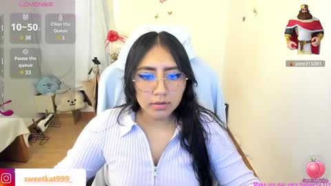 Snapshot of kat_ly_chan chatting on 02/11/25, 03:51 Kat       online show from 02/11/25, 03:51