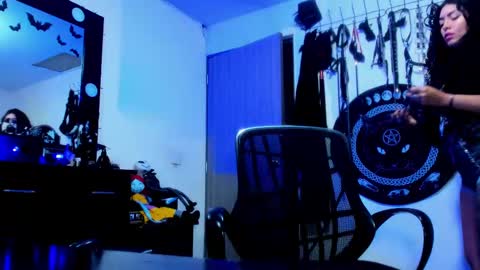 Kat online show from 09/09/25, 04:23