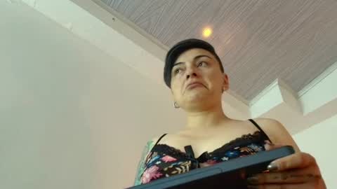 Snapshot of kat_paradisse chatting on 07/06/26, 11:51 kat paradisse online show from 07/06/26, 11:51