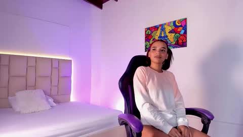 kataaleya__12 online show from 10/27/25, 11:58