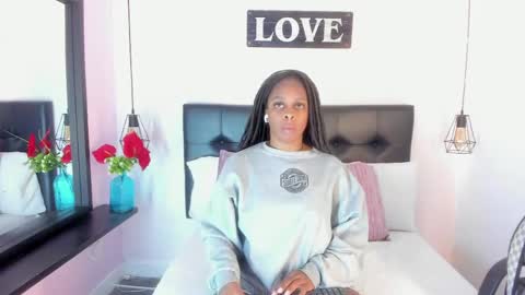 Snapshot of katalella___murillo chatting on 04/26/26, 11:41 katalella online show from 04/26/26, 11:41