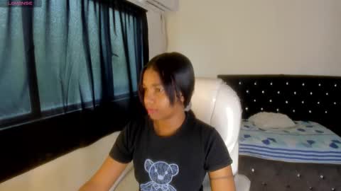Snapshot of katalella_ds chatting on 12/21/25, 09:00 kata online show from 12/21/25, 09:00