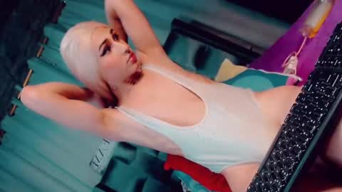 Snapshot of kataleya_bigcockx chatting on 12/05/24, 02:00 KATALEYABIGCOCK online show from 12/05/24, 02:00