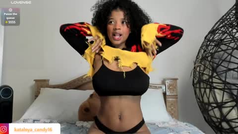 Snapshot of kataleyacandy chatting on 12/27/24, 09:22 Kataleya online show from 12/27/24, 09:22