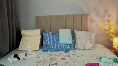 Snapshot of kataleyarios01 chatting on 03/05/26, 12:50 kataleyarios01 online show from 03/05/26, 12:50