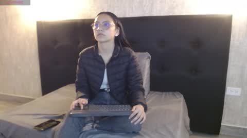 Katalina online show from 11/13/25, 03:22