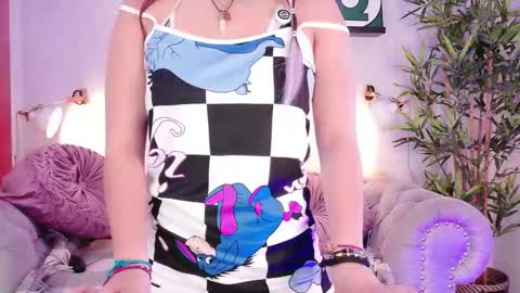 Snapshot of katalinalee_ chatting on 03/23/26, 10:03 katalinalee_ online show from 03/23/26, 10:03
