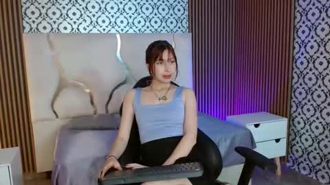 katana_tay online show from 09/30/25, 11:59