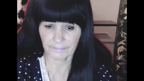 Snapshot of katarinaohdream chatting on 12/19/24, 04:46 KatarinaOhDream online show from 12/19/24, 04:46