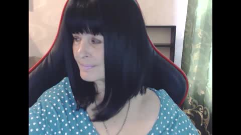 Snapshot of katarinaohdream chatting on 09/24/25, 09:45 KatarinaOhDream online show from 09/24/25, 09:45