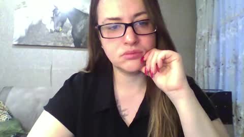 Snapshot of katarios_x chatting on 09/27/25, 02:44 katarios online show from 09/27/25, 02:44