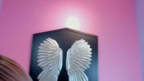 Kate  online show from 12/18/25, 11:27