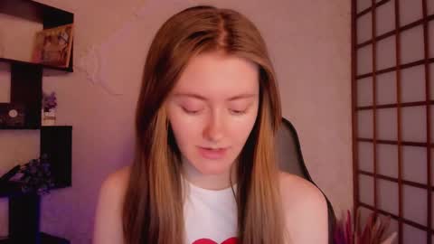 Kate online show from 02/19/25, 05:27