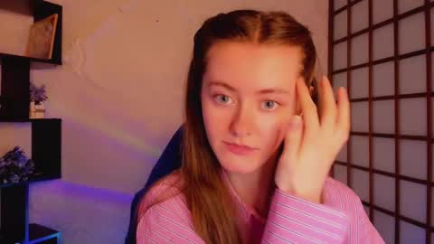 Kate online show from 03/03/25, 05:42