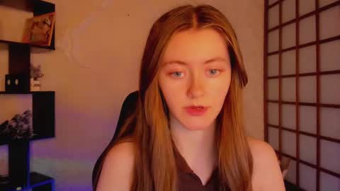 Kate online show from 03/04/25, 05:32